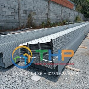 Tôn Kliplock có khả năng chịu tải trọng cao, vì sử dụng thép có độ cứng G550 trở lên