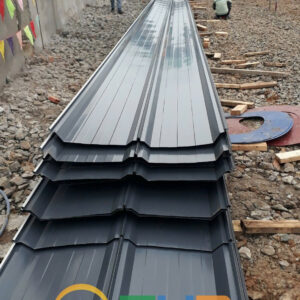 Tôn Seamlock khổ hữu dụng 1035-1040mm cán tại công trình